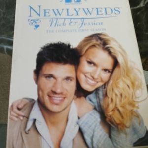 PREOWNED used newlyweds nick & jessica season 1